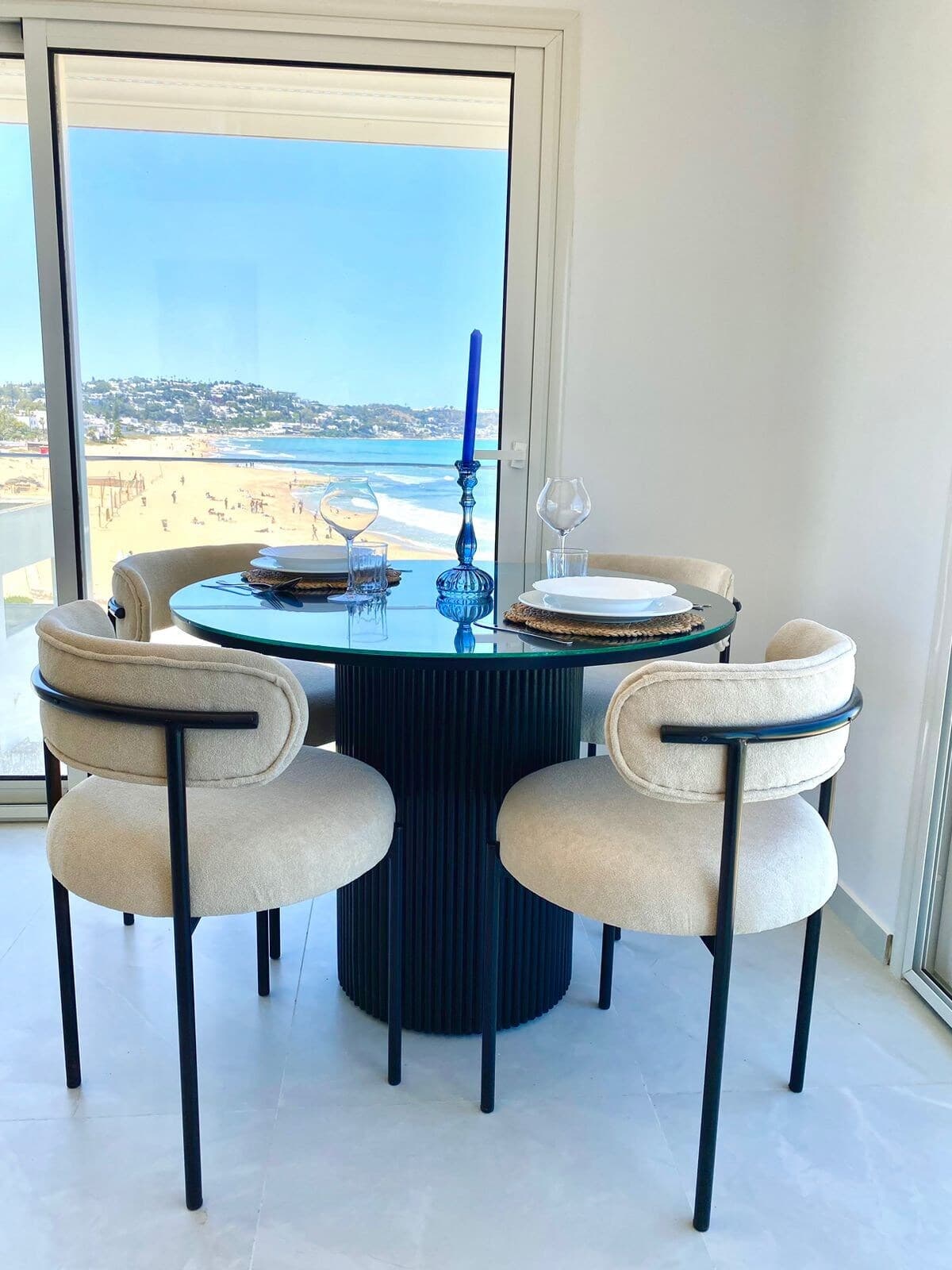 Vue Mer à Couper le Souffle – Appartement S+2 - image 11
