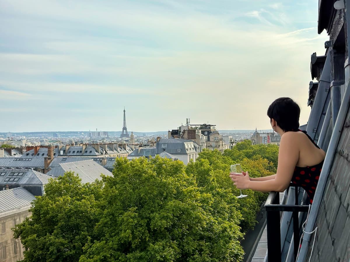 L’Instant Montmartre –Vue Sacré Cœur & Tour Eiffel - image 22