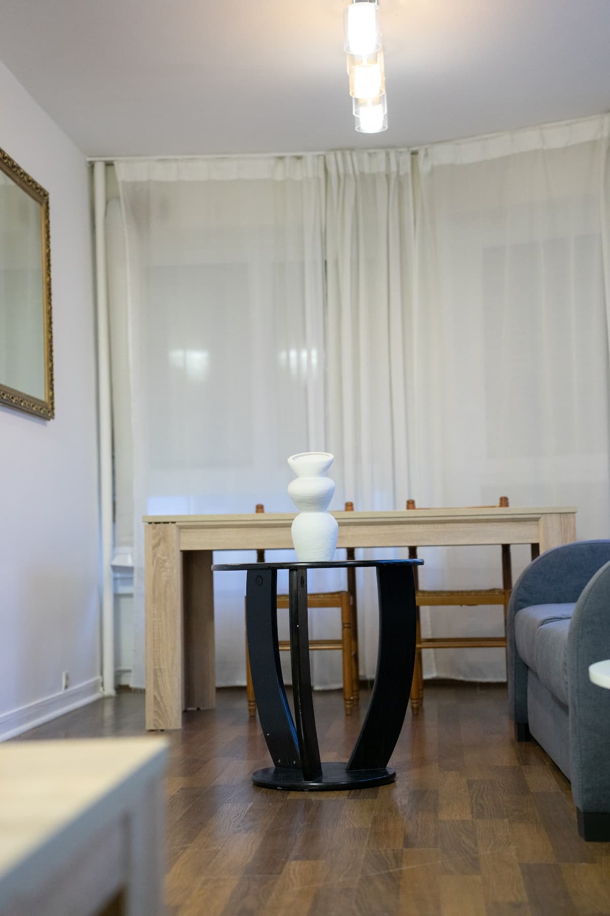 Vue Paris & Accès Direct – Appart 10 pers - image 7
