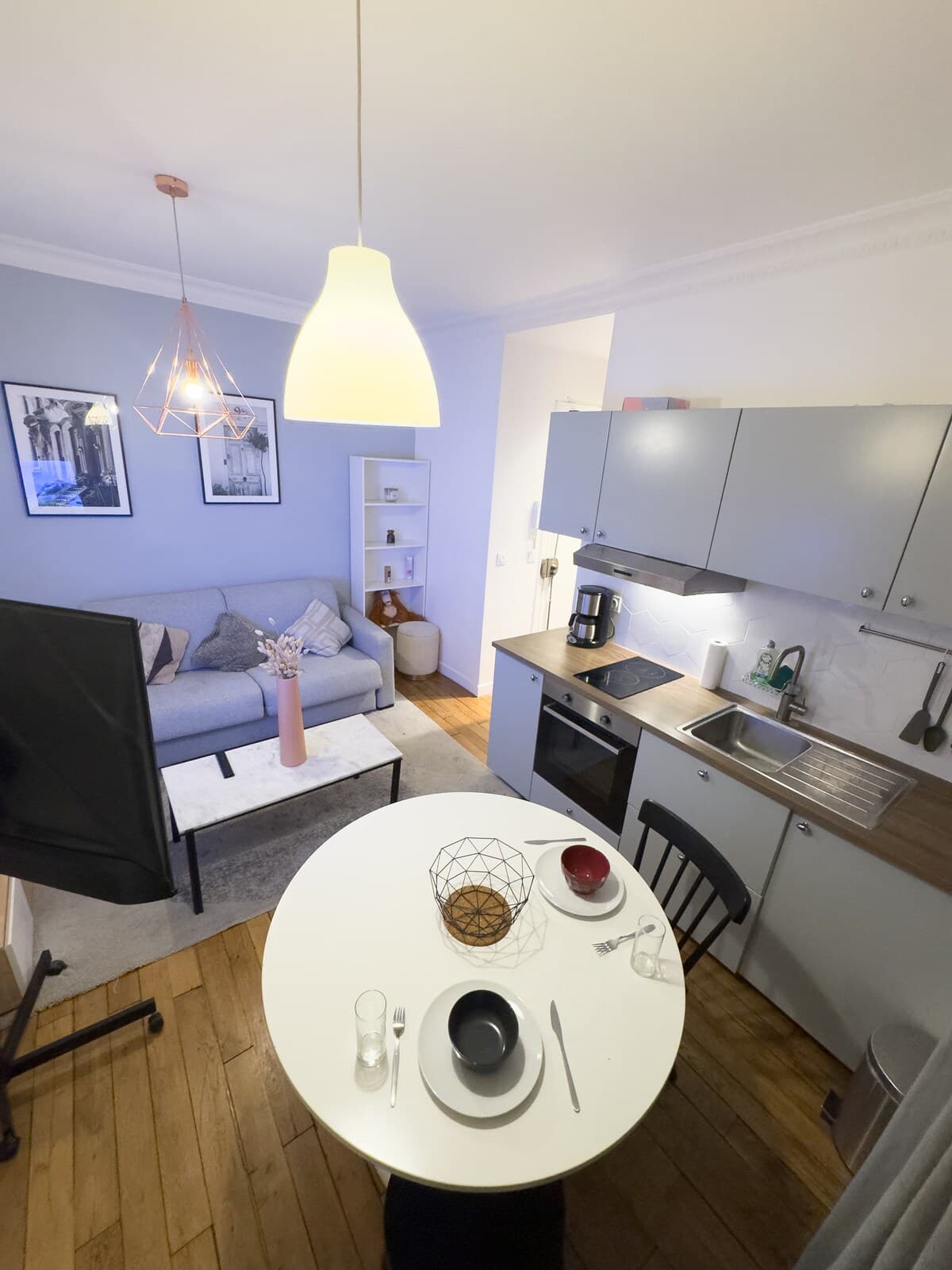 Petit cocon au cœur du 18ème arrondissement - image 10