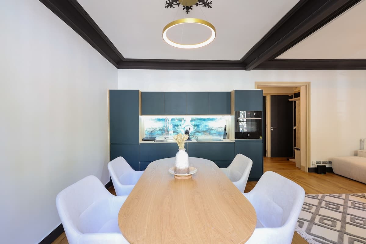 Appartement élégant vue Tour Eiffel - image 3