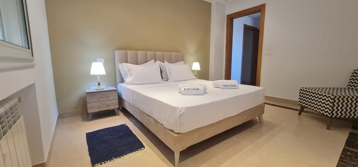 Appartement d’Exception | Vue 360° sur Tunis - image 2