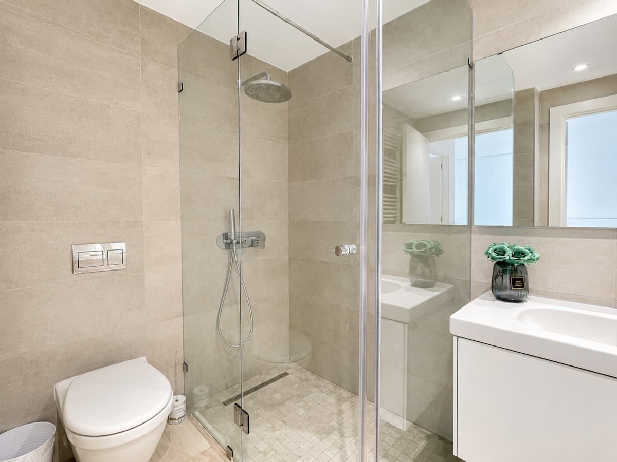 Appartement de luxe S+1 Résidence prestigieuse - image 12