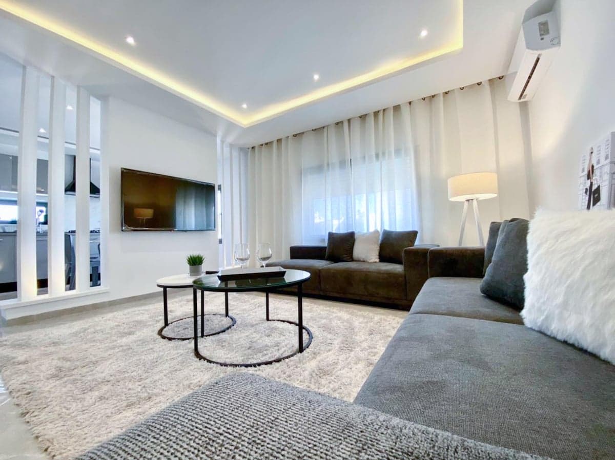 Appartement au cœur de la ville la Marsa - image 2
