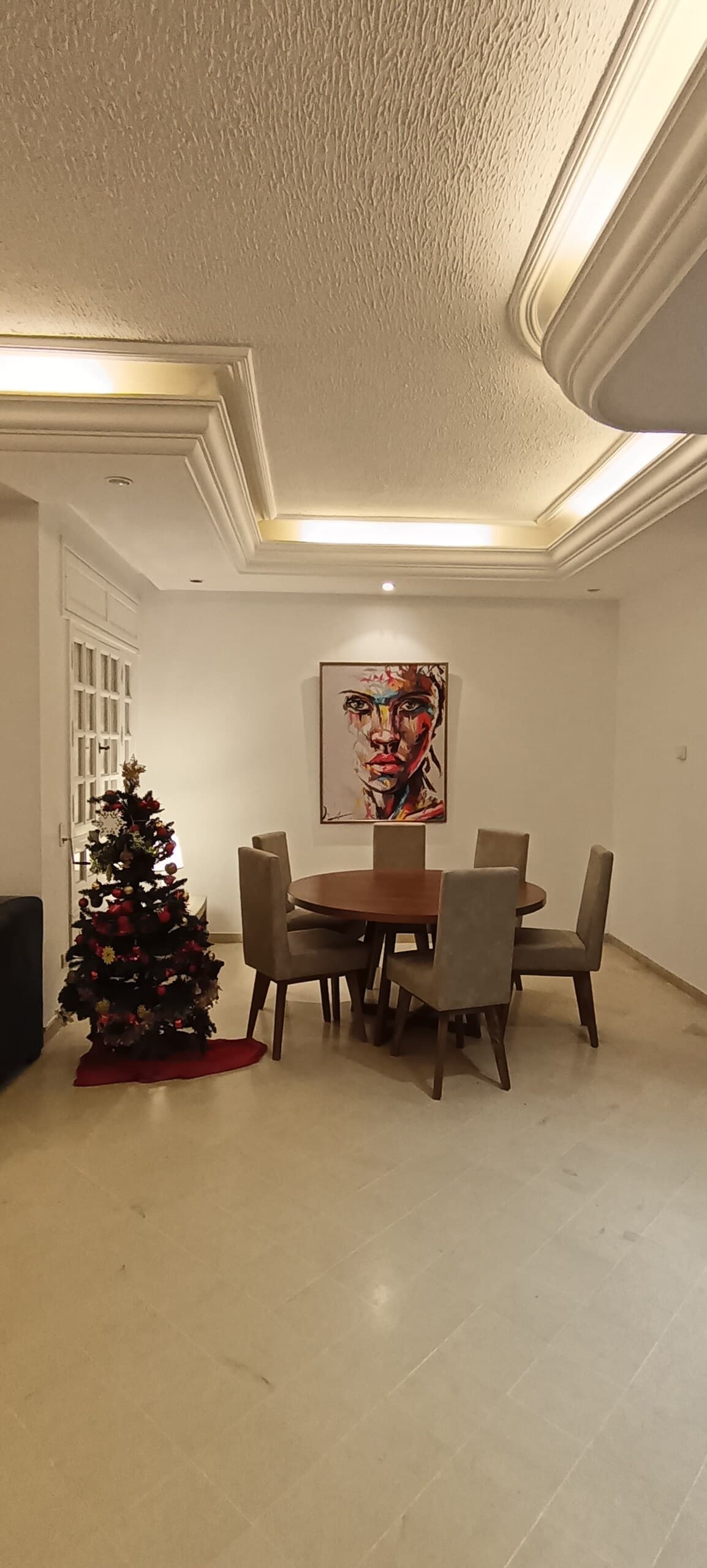 Charmante villa 600m2 avec Grand jardin et piscine - image 12