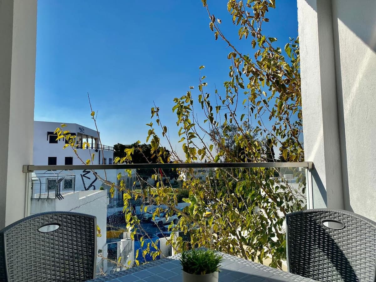 Élégant Appartement en Plein Centre de La Marsa - image 18
