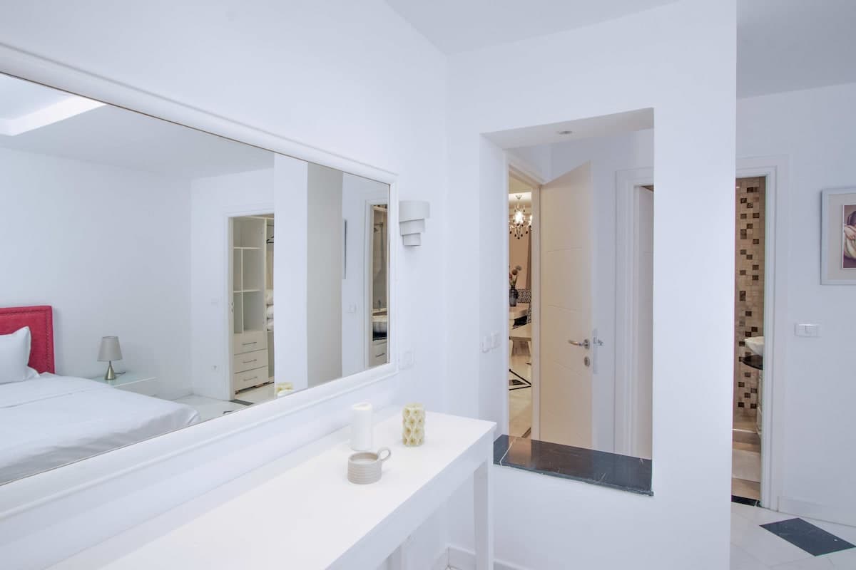 L’onde du Lac - appartement chic avec suite privée - image 5
