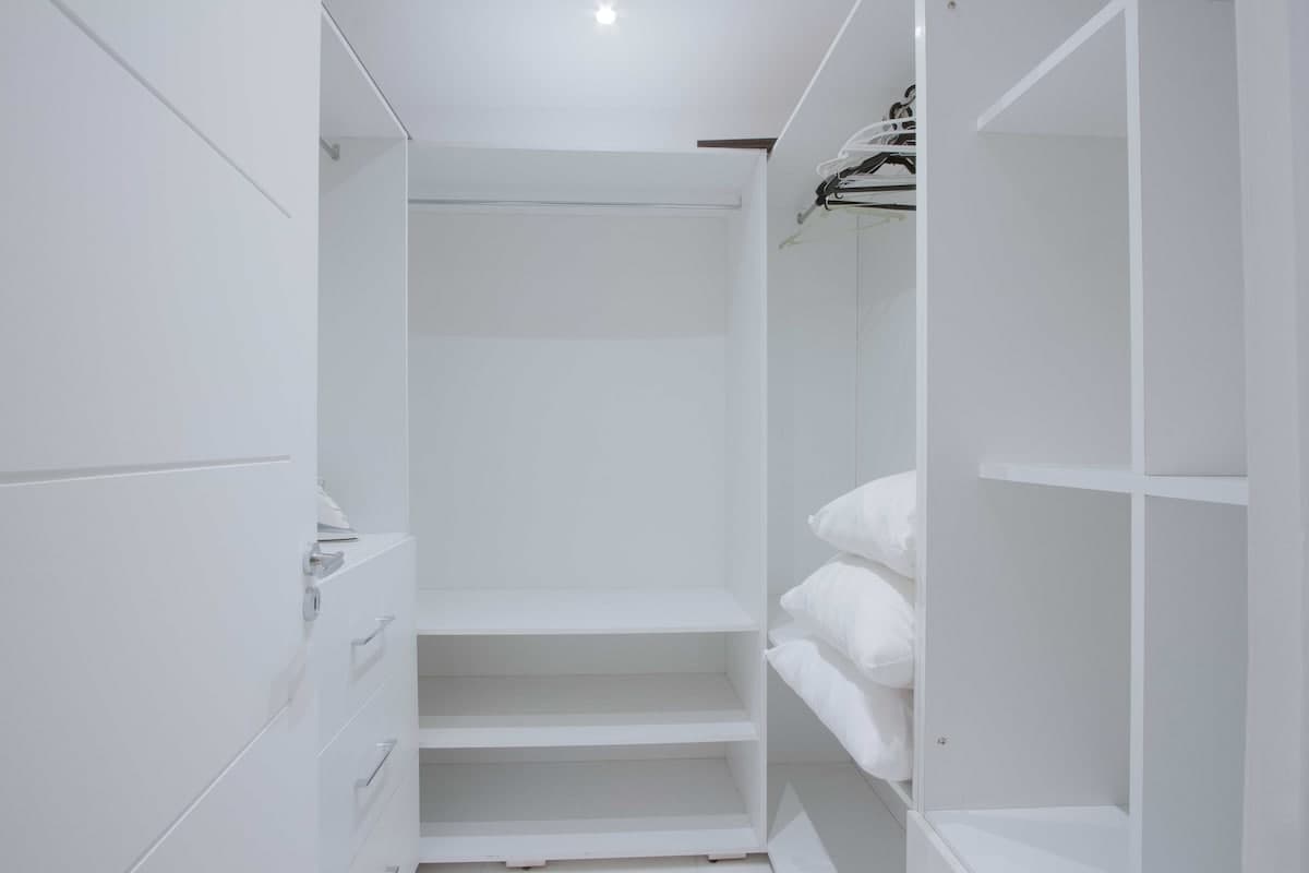 L’onde du Lac - appartement chic avec suite privée - image 14