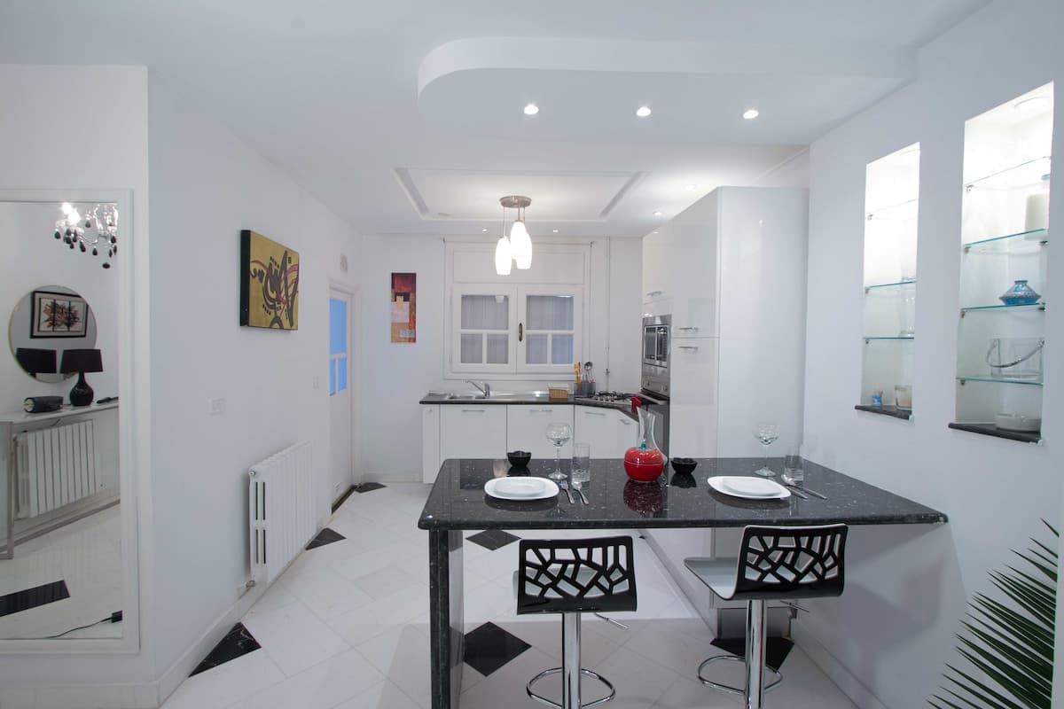 L’onde du Lac - appartement chic avec suite privée - image 8