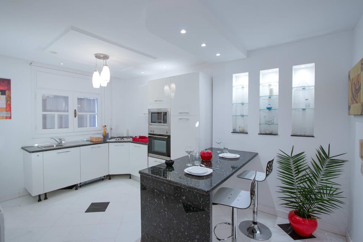 L’onde du Lac - appartement chic avec suite privée - image 2