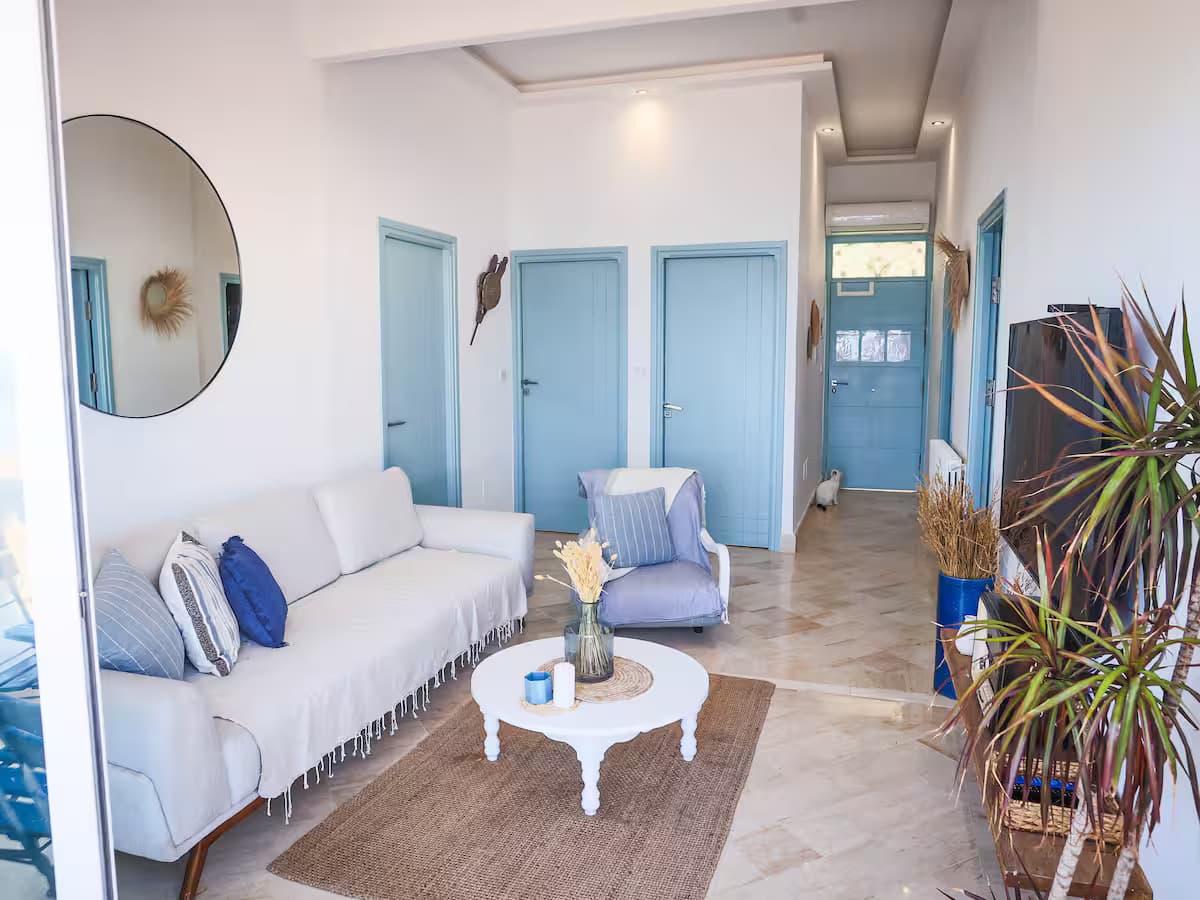 La Vague Bleue – appartement pieds dans l’eau - image 4