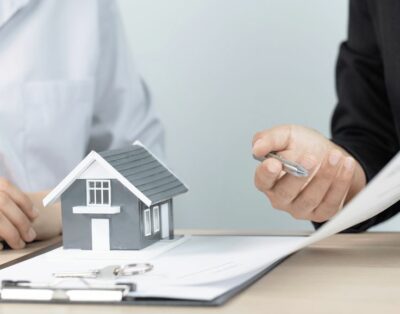 Location courte durée : une stratégie rentable pour les investisseurs modernes