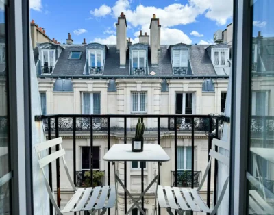 Lauriston Eiffel View – Celine 22